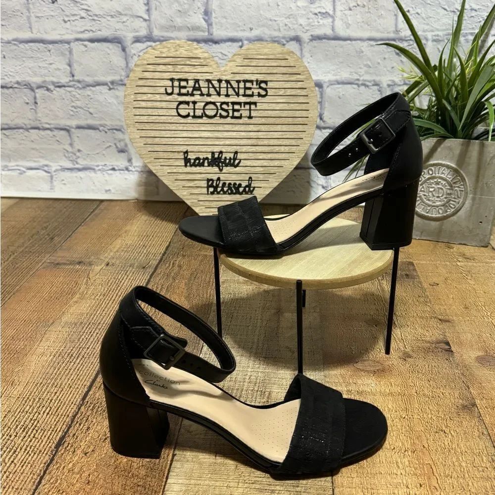 Clarks Women's Deva Mae Dress Sandal Black Interest Leather